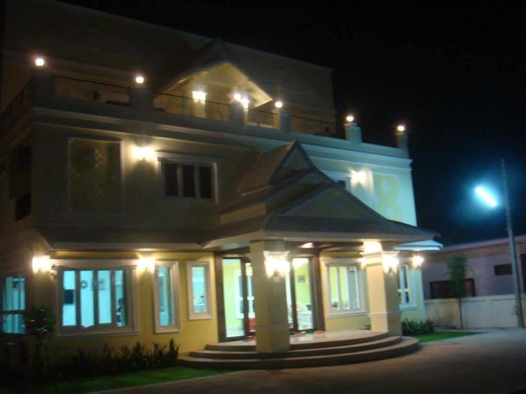 The Target Residence Chiang Rai Luaran gambar